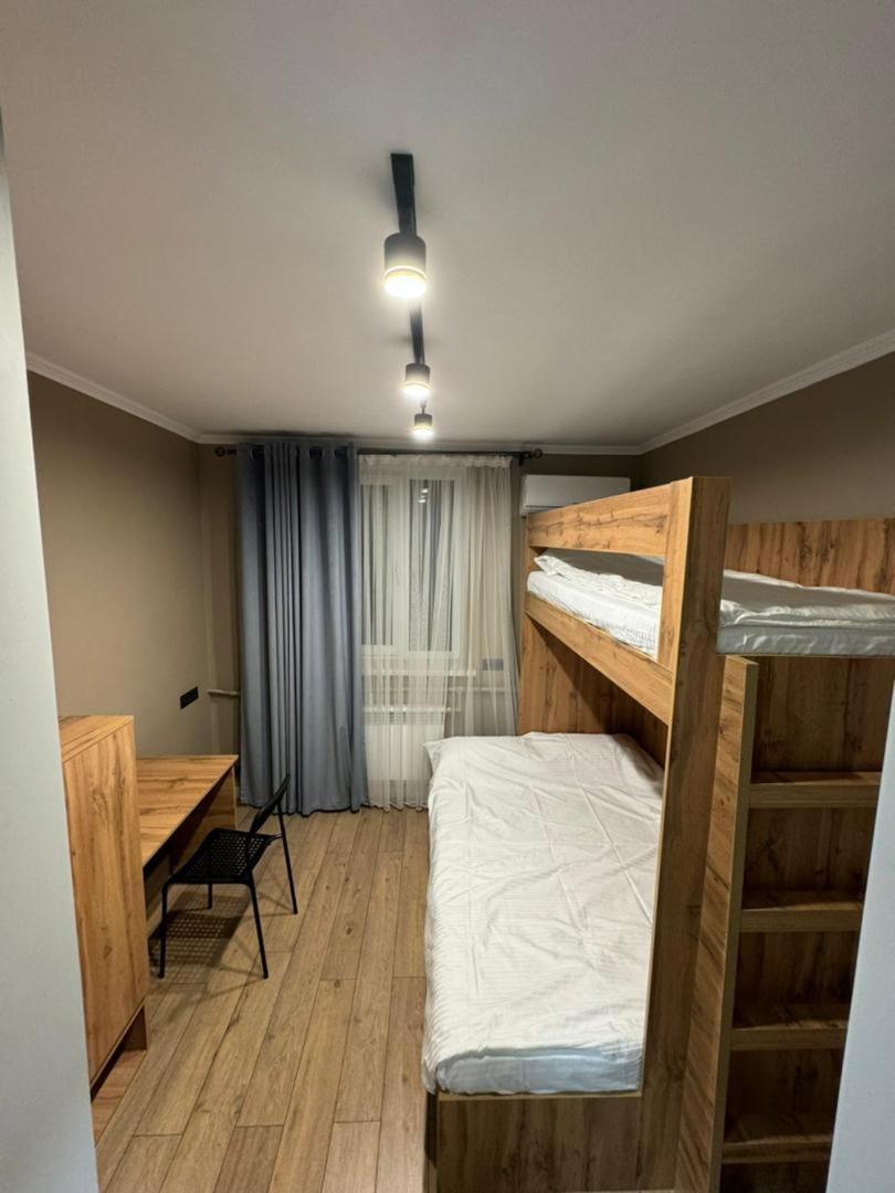 Cozy Hostel บิชเคก ภายนอก รูปภาพ