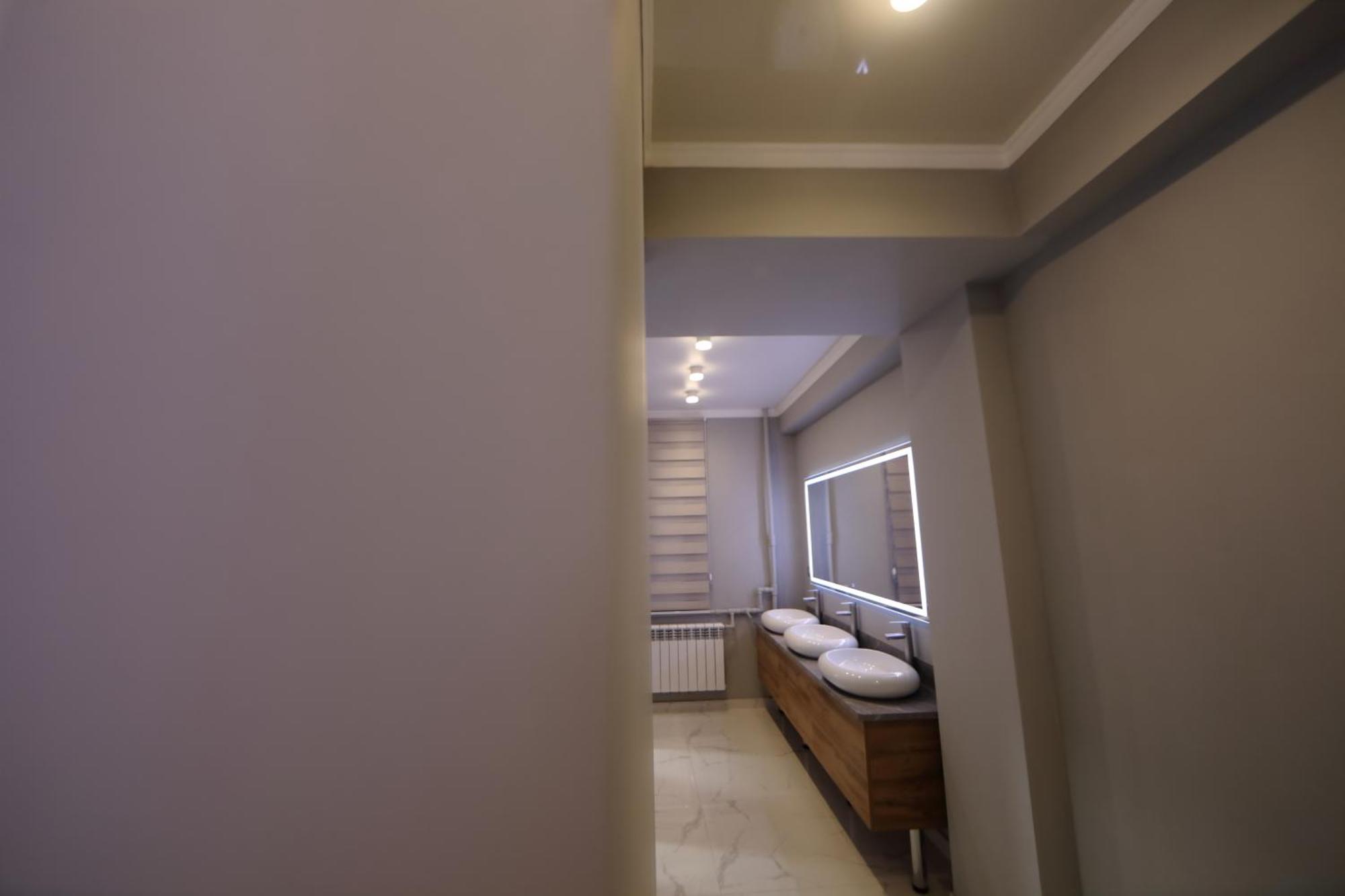Cozy Hostel บิชเคก ภายนอก รูปภาพ