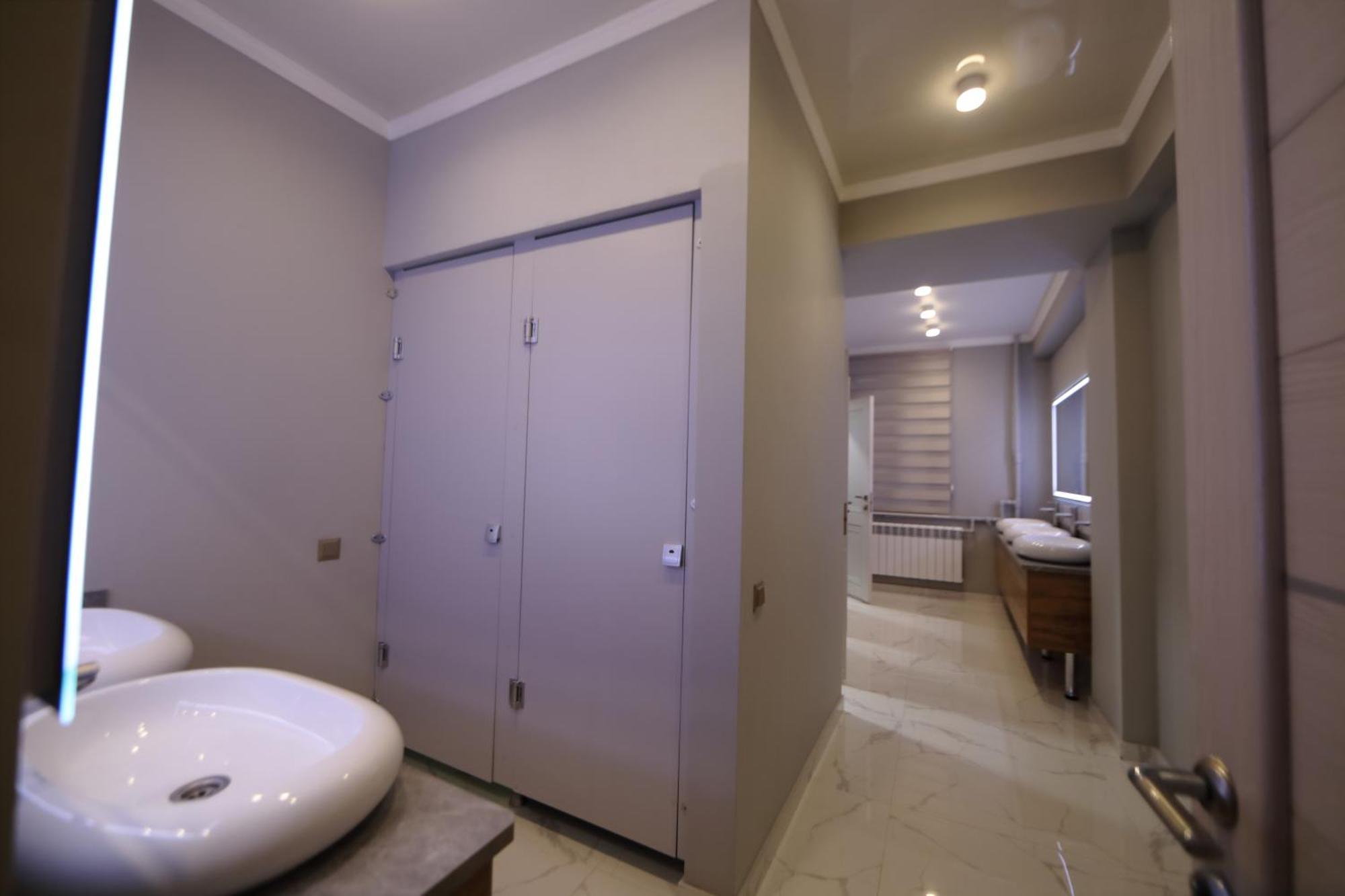 Cozy Hostel บิชเคก ภายนอก รูปภาพ