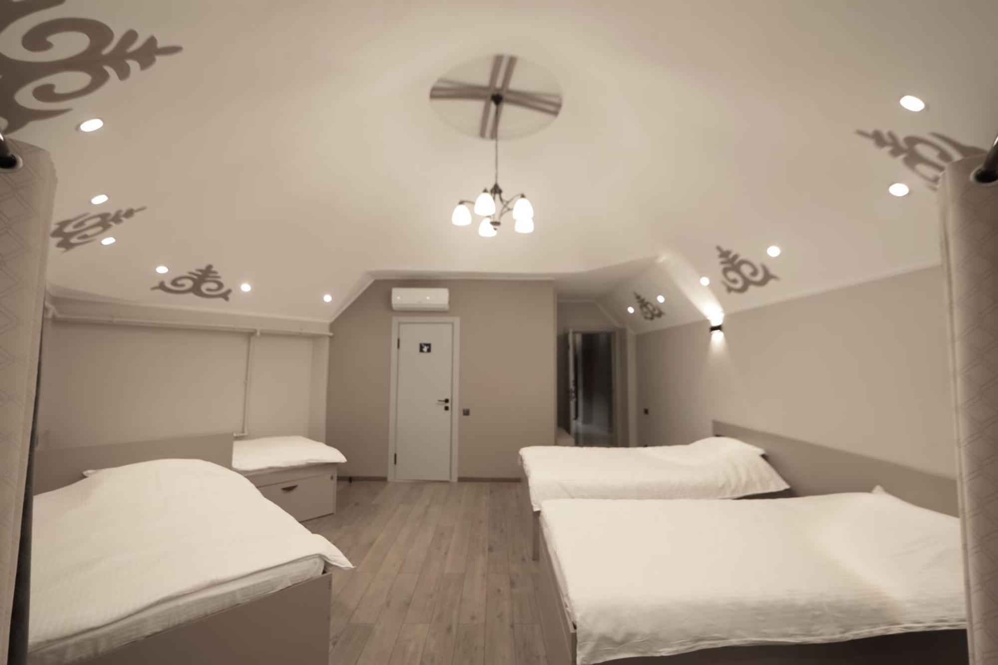 Cozy Hostel บิชเคก ภายนอก รูปภาพ