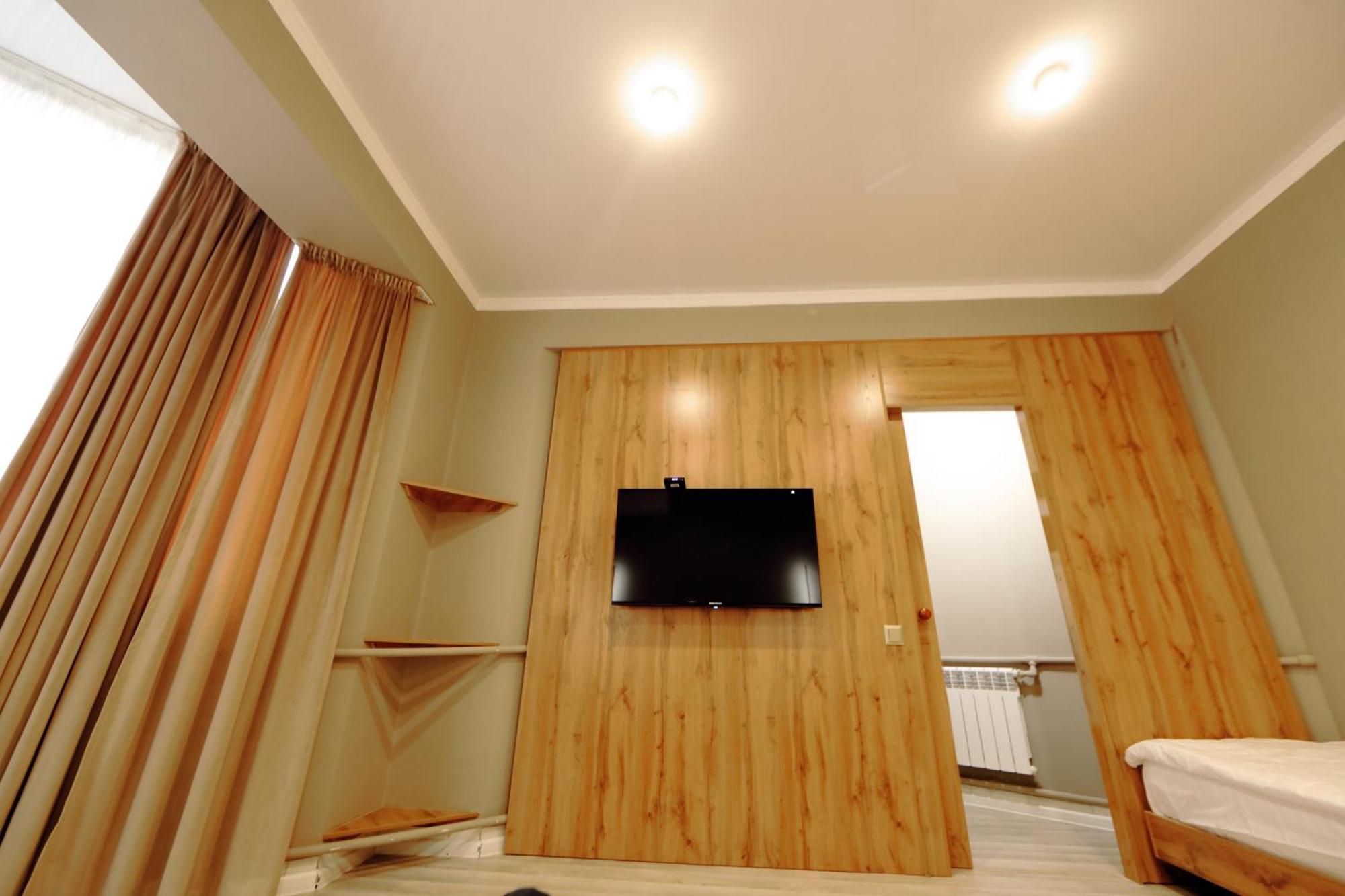 Cozy Hostel บิชเคก ภายนอก รูปภาพ